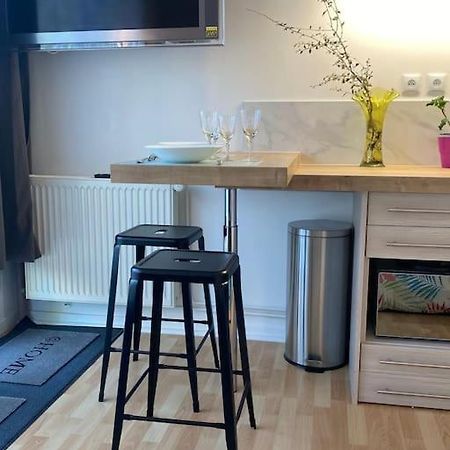 Le Cosy Tassin - Rez De Jardin Apartman Kültér fotó