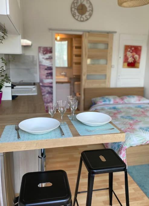 Le Cosy Tassin - Rez De Jardin Apartman Kültér fotó
